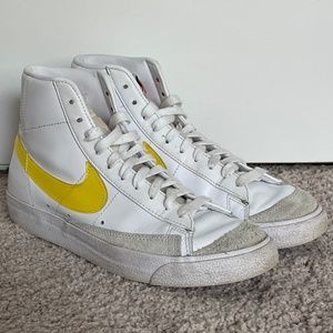 High Top Nike SB Blazer Sneakers in Yellow